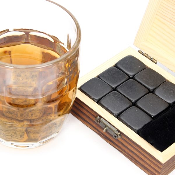 Žulové kostky na chlazení nápojů v dárkové dřevěné krabičce - 9-gray-stones-box