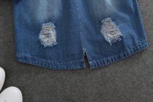 Dámská džínová středně dlouhá košile s děrováním - Sky-blue, 9xl