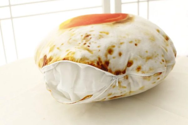 Měkký bavlněný polštář ve tvaru vejce