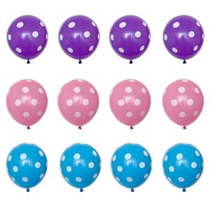 Balení párty balónků s puntíkama