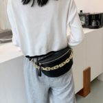 Luxusní dámská ledvinka přes rameno s řetezem - Brown-belt-bag
