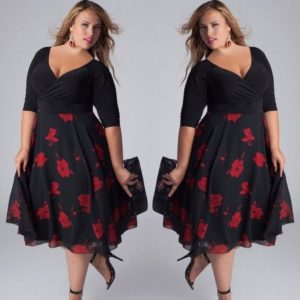 Dámské plus size šaty s červenými květy Clorinda