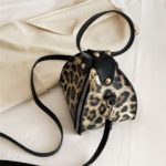 Trendová dámská mini kabelka s hadím potiskem - C