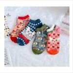 Dámské jarní a podzimní kotníčkové barevné ponožky - F, One Size