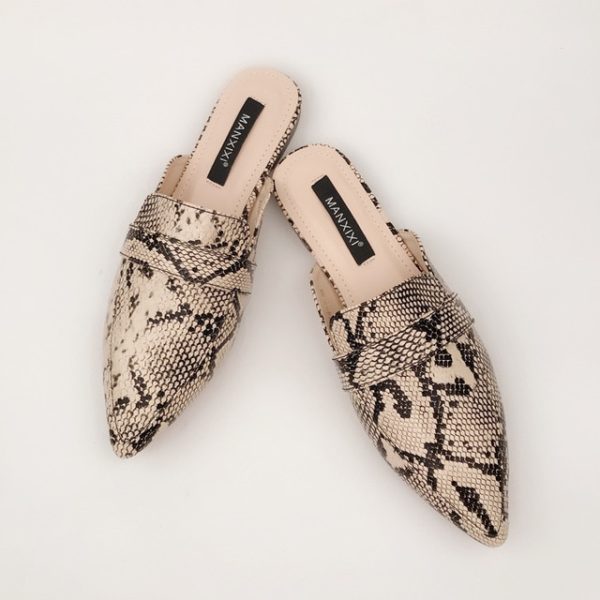 Dámské elegantní pantofle s plochým podpatkem - Leopard-print, 42