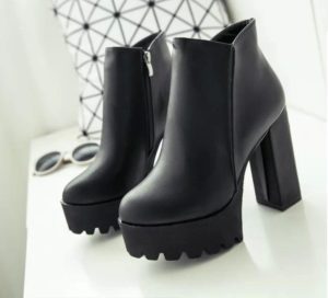 Dámské elegantní kotníkové boty na vysokém podpatku - Black-suede, 39