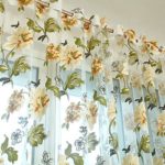 Krásné barevné záclony s květinovými výšivkami - Brown, 100cm x 200cm